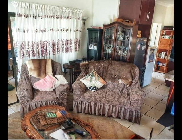 2 BEDROOM TOWNHOUSE FOR SALE IN KOSTER